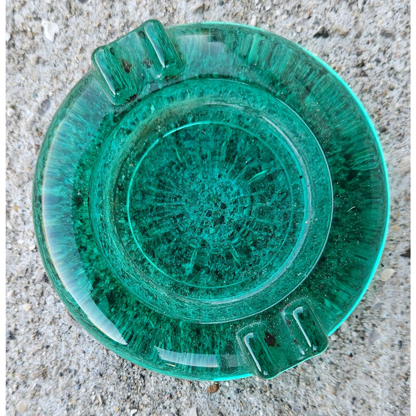 Emerald Green Glass Ashtray - Smokin' Hot!