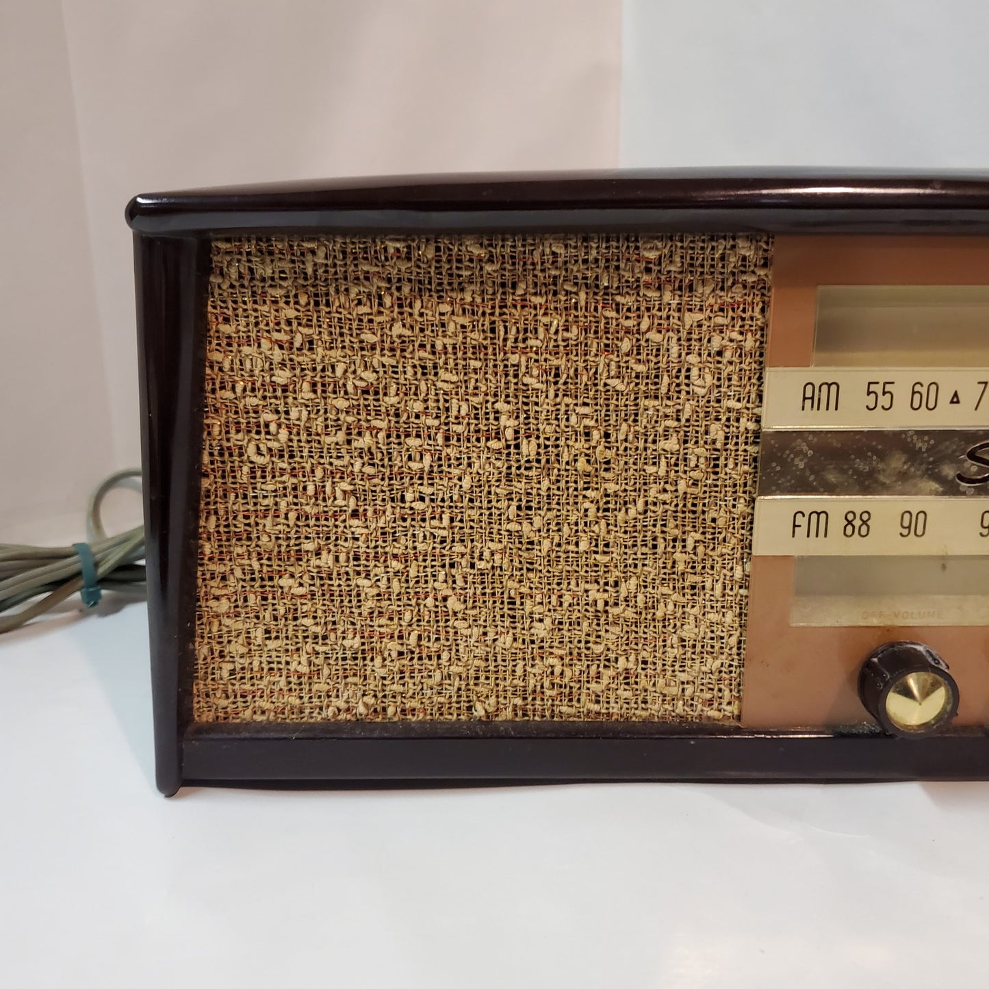 Vintage Radio - Still Hotter Than Your Tinder Date